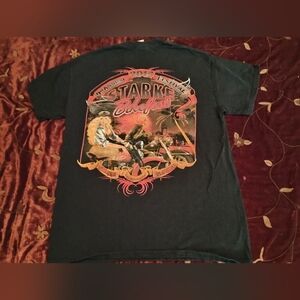 Black Graphic Tee - Short Sleeve